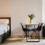 Aparthotel Homaris Boxi 3*